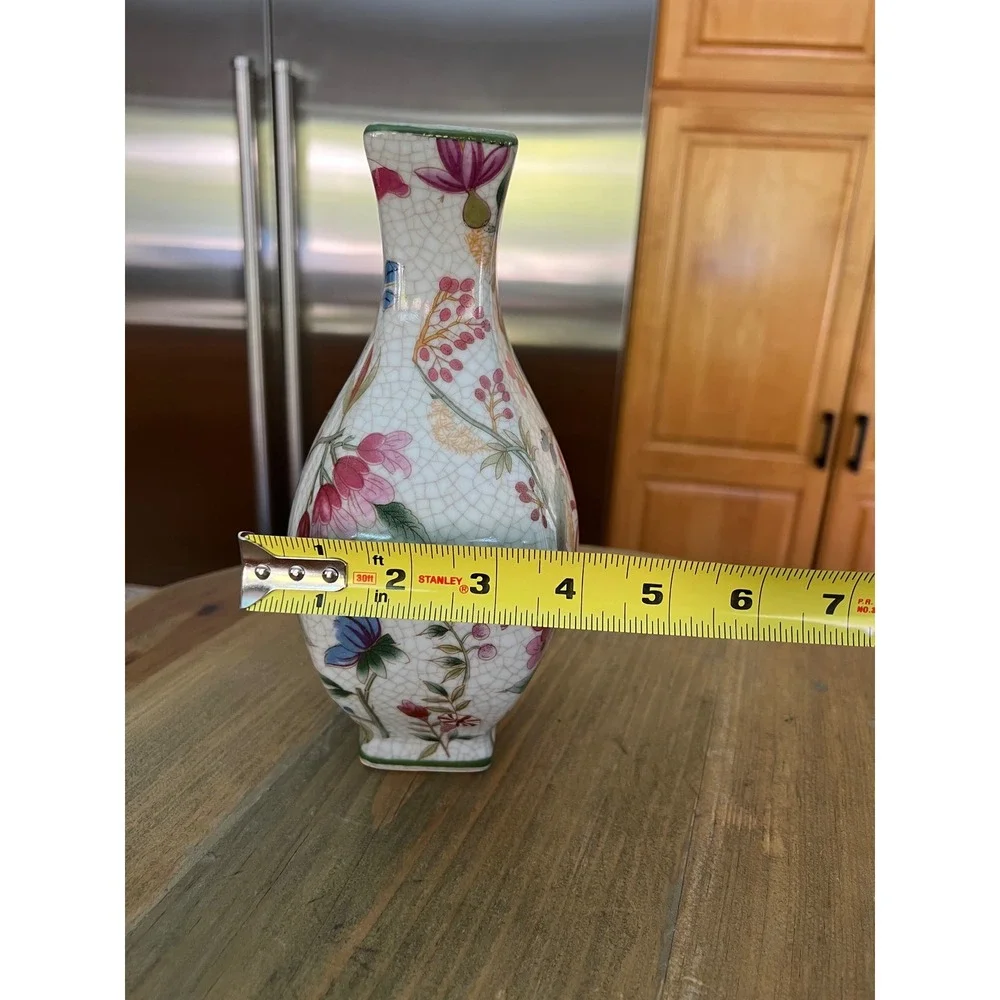 Vintage Chinoiserie Crackle Glaze Floral Ceramic Vase Gold Accents 8.75
